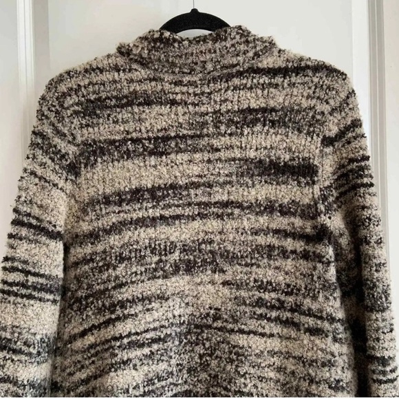 Cute & Cozy! Free People Small Boucle Double Breasted Blazer Cardigan Jacket M - Picture 6 of 9